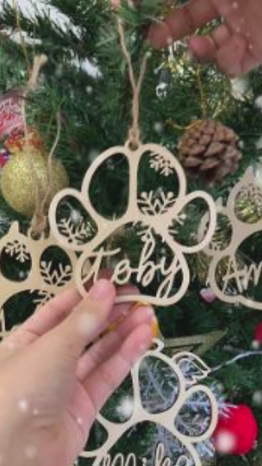 Personalized! Your Dog's Name On A Custom Dog Or Cat Paw Christmas Ornament, Gift For Pet Lovers